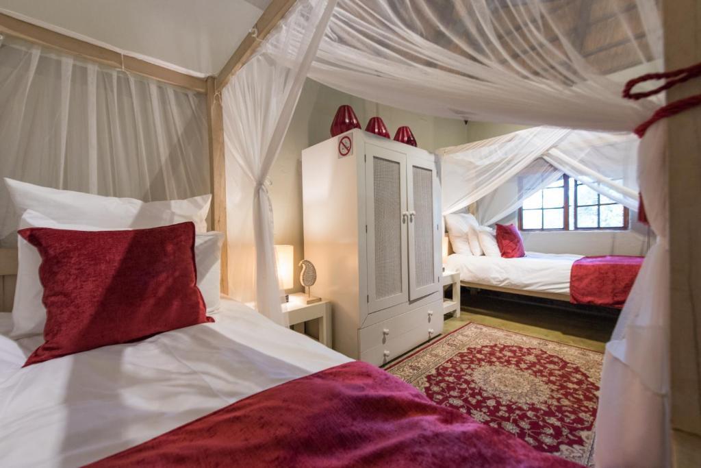 Kambaku @ Sea Bed & Breakfast Sedgefield Bagian luar foto